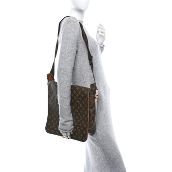 LOUIS VUITTON Monogram Abbesses Messenger Bag