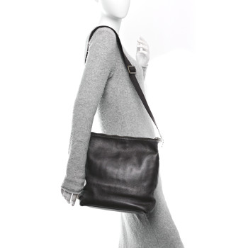 LOUIS VUITTON Utah Pochette Shawnee Cafe