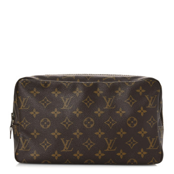 LOUIS VUITTON Monogram Trousse Toilette 28
