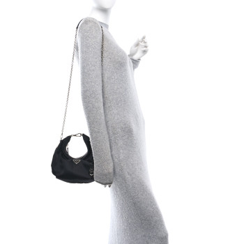PRADA Tessuto Nylon Saffiano Re-Edition 2006 Shoulder Bag Black