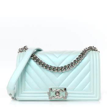 CHANEL Iridescent Lambskin Chevron Quilted Medium Boy Flap Turquoise