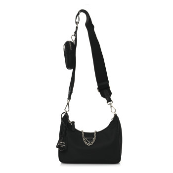 PRADA Nylon Re-Edition 2005 Shoulder Bag Black