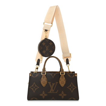 LOUIS VUITTON Reverse Monogram Giant OnTheGo East West LOUIS VUITTON Reverse Monogram Giant OnTheGo East West