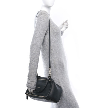 GIVENCHY Sugar Goatskin Small Pandora Black