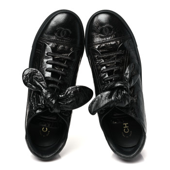 CHANEL Crumpled Calfskin Womens CC Bow Sneakers 40 Black