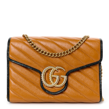 GUCCI Vintage Effect Calfskin Matelasse Diagonal Torchon GG Marmont Chain Wallet Cognac