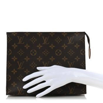 LOUIS VUITTON Monogram Toiletry Pouch 26