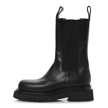 BOTTEGA VENETA Calfskin The Lug Chelsea 55mm Boots 37 Black
