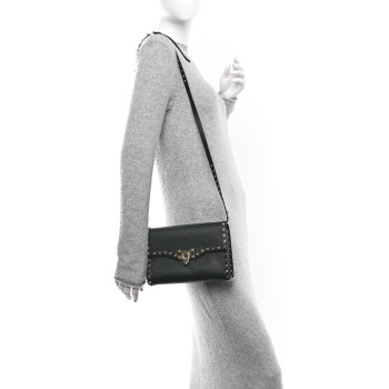 VALENTINO GARAVANI Pebbled Calfskin Medium Rockstud Flip Lock Crossbody Bag Black