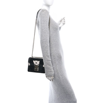 LOUIS VUITTON Vernis Epi Monogram Wynwood Black White