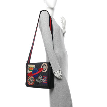 GUCCI GG Supreme Monogram Night Courrier Flap Messenger Black Multicolor