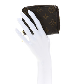 LOUIS VUITTON Monogram Zippy Coin Purse