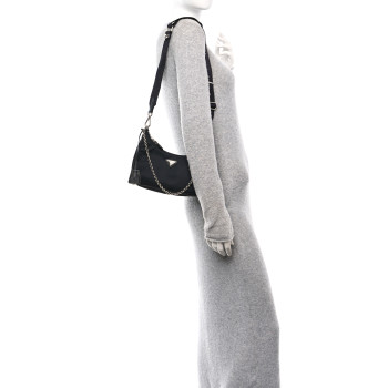 PRADA Nylon Re-Edition 2005 Shoulder Bag Black