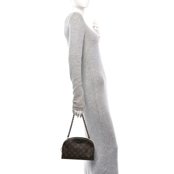 LOUIS VUITTON Monogram Be Alma