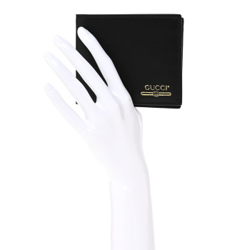 GUCCI Plutone Calfskin Logo Bi-Fold Wallet Black
