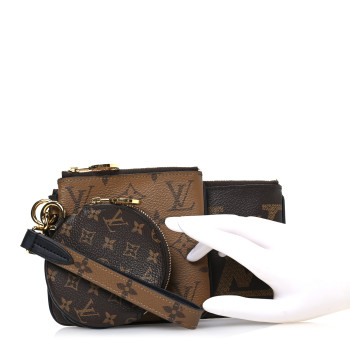 LOUIS VUITTON Reverse Monogram Giant Trio Pouch