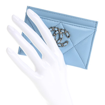 CHANEL Lambskin Quilted Chanel 19 Card Holder Light Blue