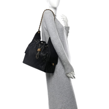 CHANEL Caviar Quilted Medium Chanel 25 Handbag Black