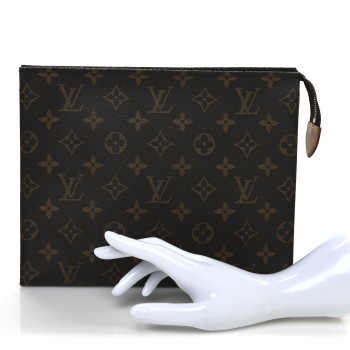 LOUIS VUITTON Monogram Toiletry Pouch 26