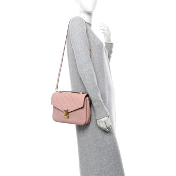 LOUIS VUITTON Empreinte Pochette Metis Rose Poudre