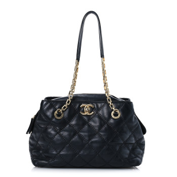 CHANEL Calfskin Stitched Medium Retro Chain Tote Black