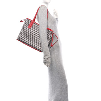 MCM Visetos Medium Liz Reversible Shopper Tote Candy Red