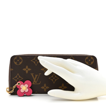 LOUIS VUITTON Monogram Blooming Flowers Clemence Wallet