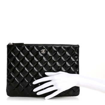 CHANEL Patent Calfskin Quilted Medium Cosmetic Case Black