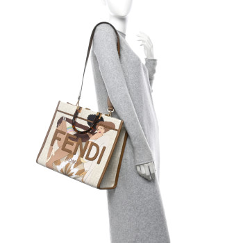 FENDI Glazed Fabric Plexiglass FF Logo Bikini Girls Medium Fendi Sunshine Shopper Tote Bianco Perla Multicolor Miele Scuro