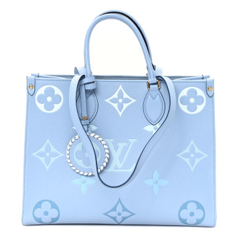 LOUIS VUITTON Empreinte Monogram Giant By The Pool Onthego MM Summer Blue