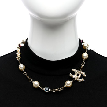 CHANEL Crystal Pearl CC Choker Necklace Gold Multicolor