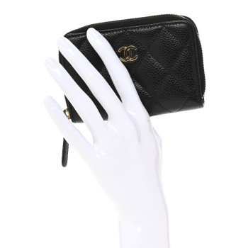 CHANEL Caviar Quilted Zip Coin Purse Black