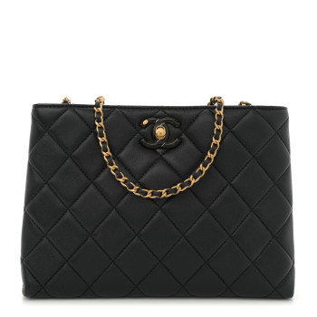 CHANEL Shiny Lambskin Quilted Enamel CC Shoulder Bag Black