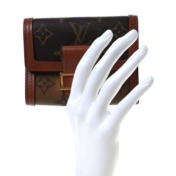 LOUIS VUITTON Reverse Monogram Dauphine Wallet