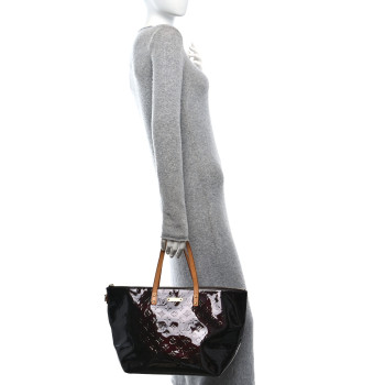 LOUIS VUITTON Vernis Bellevue GM Amarante