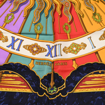 HERMES Silk Carpe Diem Scarf 90