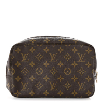 LOUIS VUITTON Monogram Trousse Toilette 23