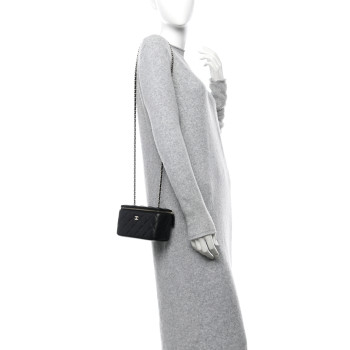 CHANEL Caviar Quilted Small Vanity Case With Chain Black
