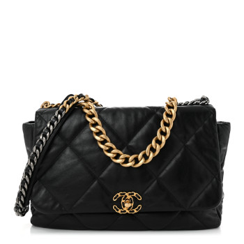 CHANEL Goatskin Quilted Maxi Chanel 19 Flap Black