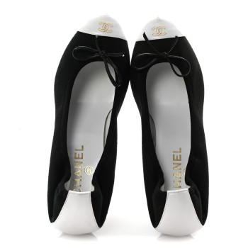 CHANEL Canvas Calfskin Cap Toe Bow CC Pumps 40 Black White