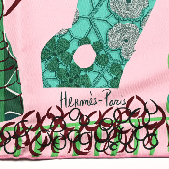 HERMES Silk La Maison Des Oiseaux Parleurs Scarf 90 Rose Vert