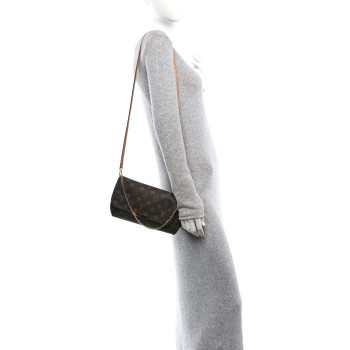 LOUIS VUITTON Monogram Favorite MM