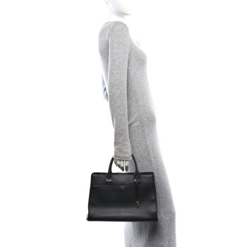 CHANEL Grained Calfskin Small Neo Executive Shopper Tote Black