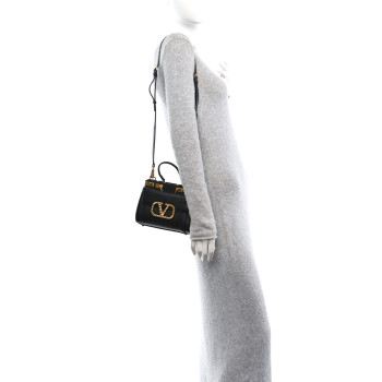 VALENTINO GARAVANI Grainy Calfskin Mini Rockstud Alcove Top-Handle Bag Black