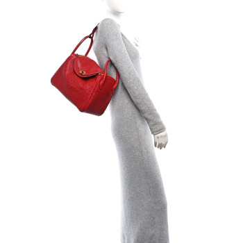 HERMES Ostrich Verso Lindy 30 Rouge De Coeur Rouge Piment