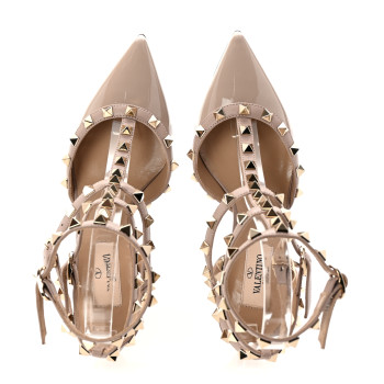 VALENTINO GARAVANI Patent Nappa Rockstud Ankle Strap 65mm Pumps 35 Poudre