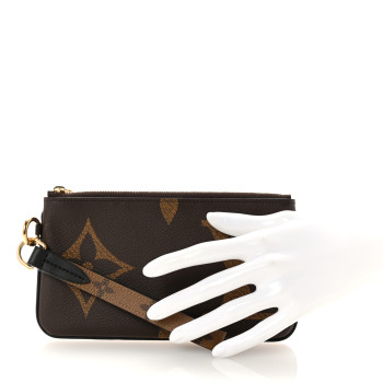 LOUIS VUITTON Reverse Monogram Giant Trio Pouch