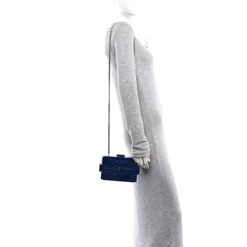 CHANEL Plexiglass Boy Brick Lego Clutch Dark Blue CHANEL Plexiglass Boy Brick Lego Clutch Dark Blue