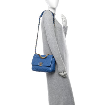 CHANEL Lambskin Quilted Medium Chanel 19 Flap Blue