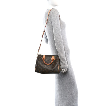 LOUIS VUITTON Monogram Speedy Bandouliere 25